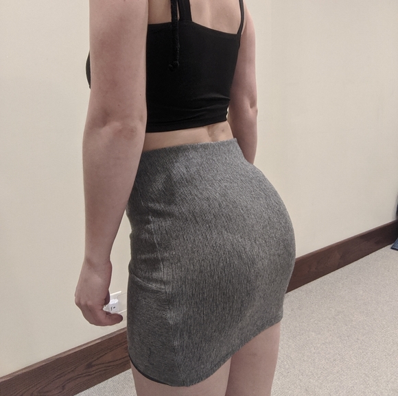 Mini skirt - Picture 1 of 4